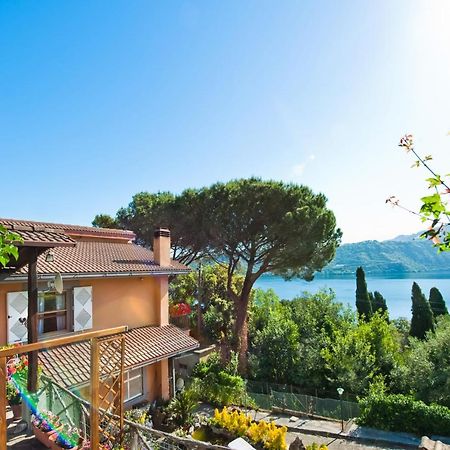 Villalbert Castel Gandolfo Luaran gambar